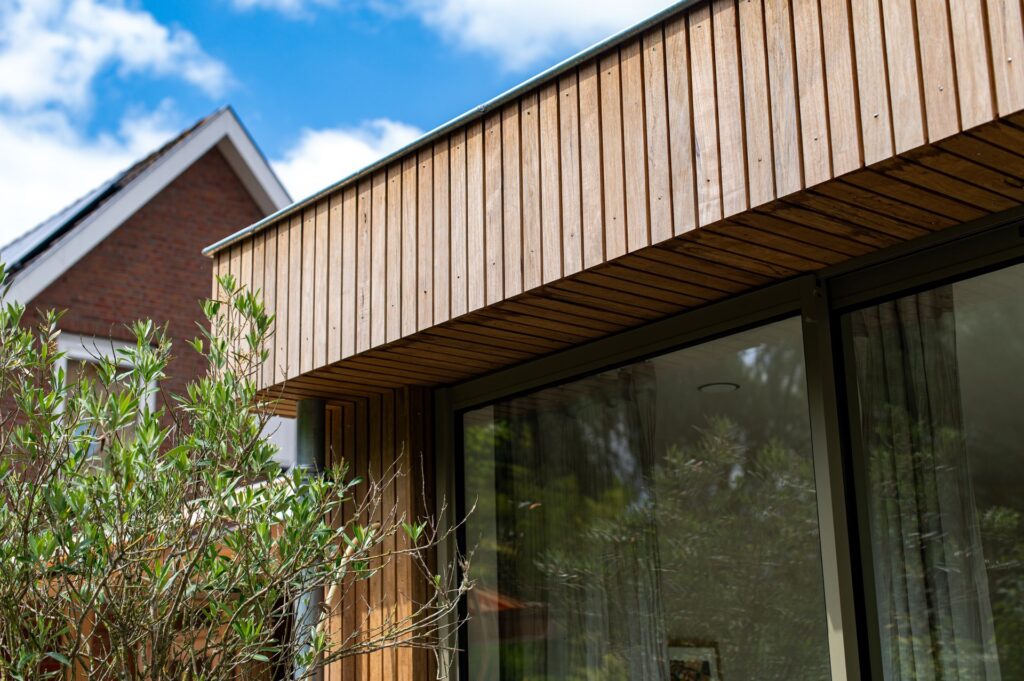 Extension maison Amsterdam Noord - baies vitrées